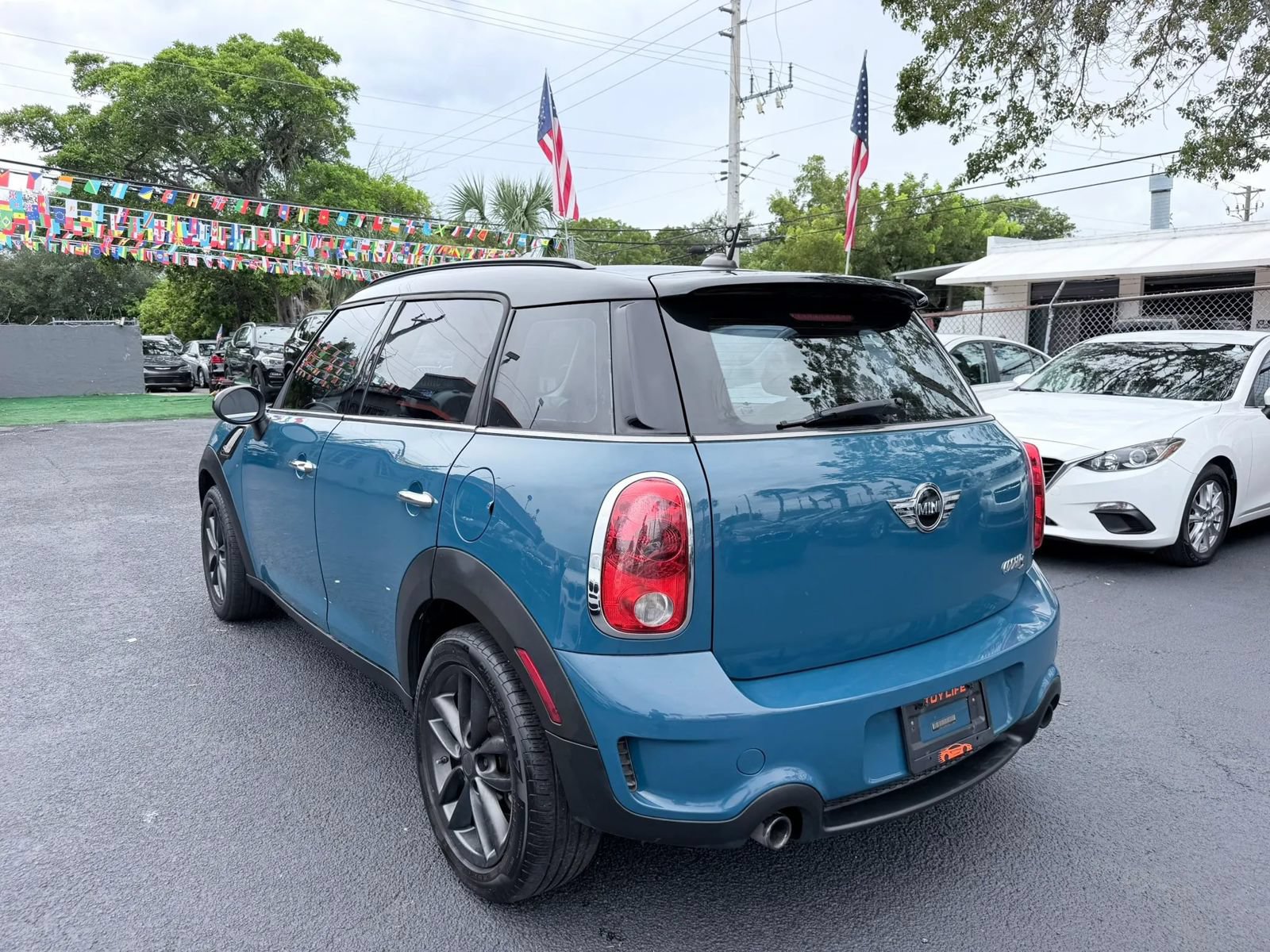 Used 2011 MINI Cooper Countryman S FWD image 7