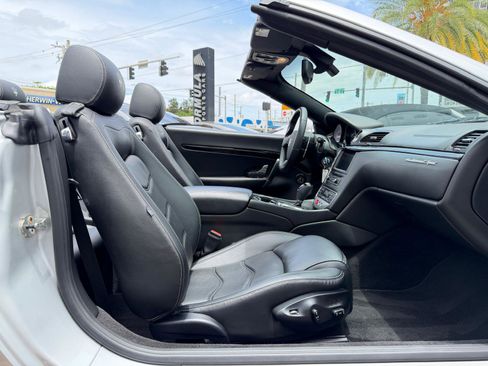 Used 2013 Maserati GranTurismo Sport RWD image 59