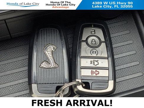 Used 2020 Ford Mustang Shelby GT500 w/ Technology Package image 27