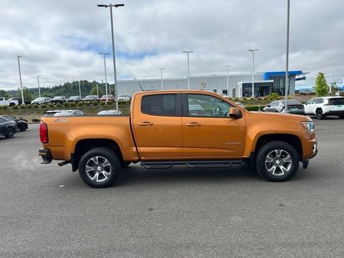 Used 2017 Chevrolet Colorado Z71 AWD/4WD image 10