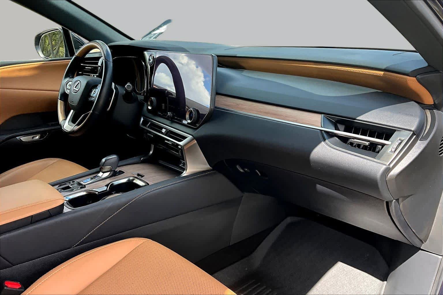 Used 2024 Lexus RX 350 Premium w/ Cold Area Package FWD image 19