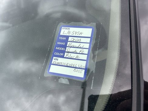 Used 2023 Hyundai Santa Fe SEL image 11