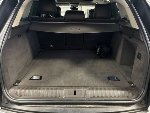 Used 2019 Land Rover Range Rover Sport HSE AWD/4WD image 24