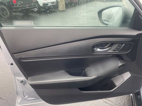 Used 2024 Honda Accord Sport image 17