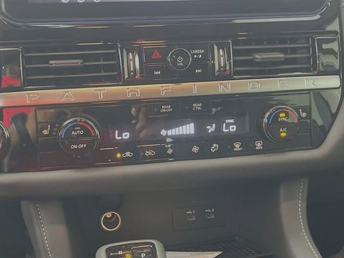 New 2026 Nissan Pathfinder SV image 11