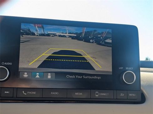 Used 2025 Honda HR-V LX image 22