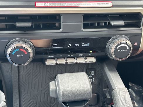 New 2026 Toyota Tacoma SR AWD/4WD image 13