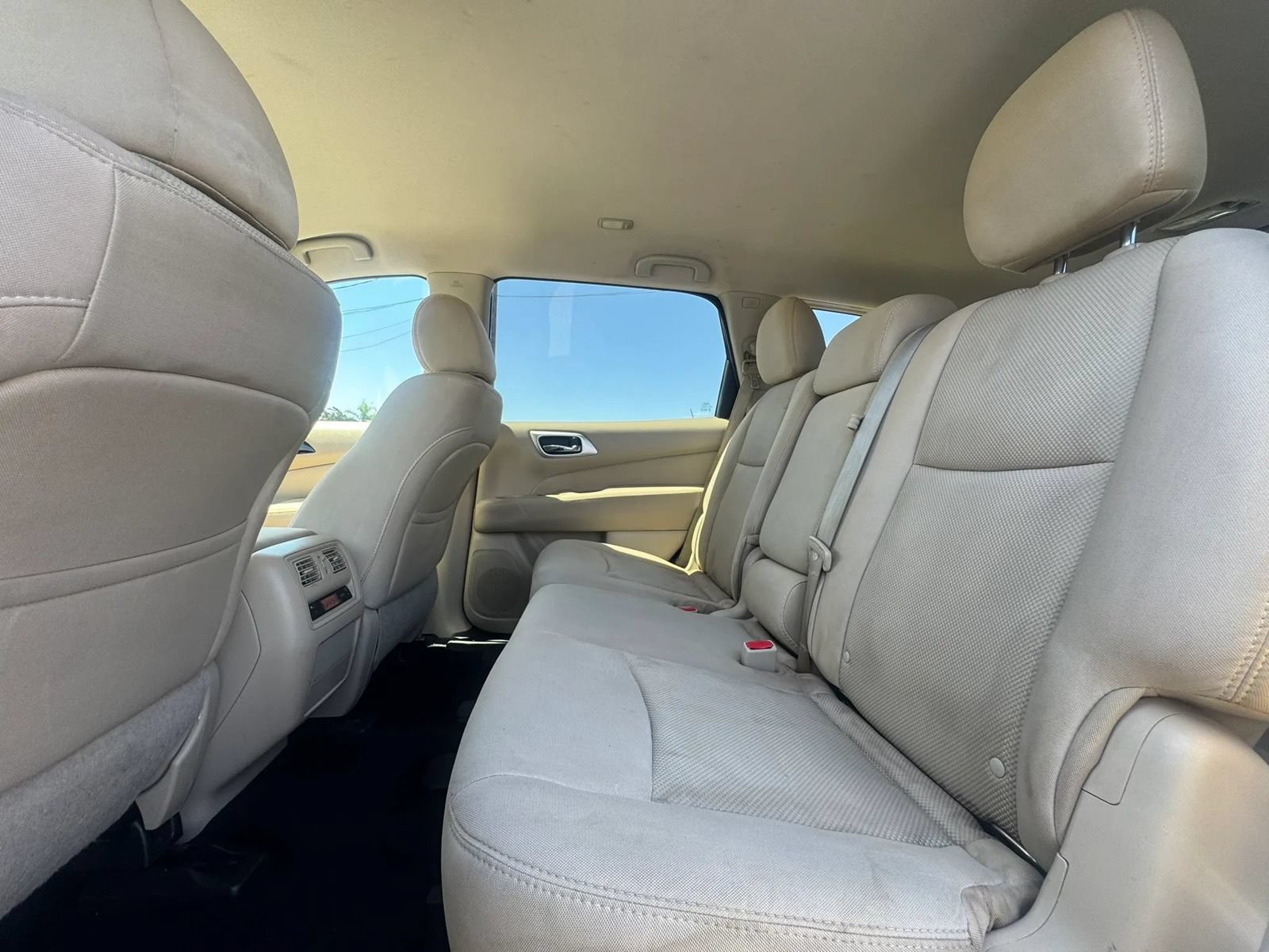 Used 2017 Nissan Pathfinder S FWD image 23