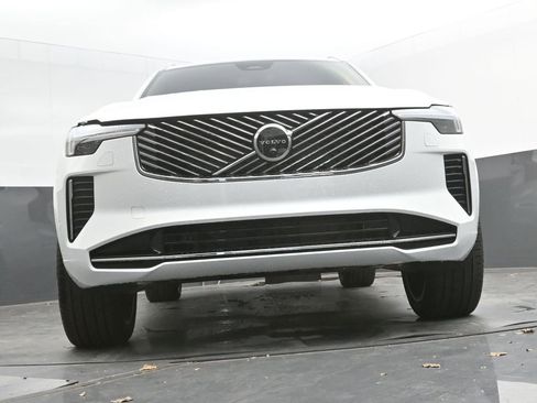 New 2026 Volvo XC90 B6 Plus AWD/4WD image 37