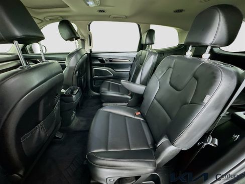 Certified 2025 Kia Telluride S AWD/4WD image 25