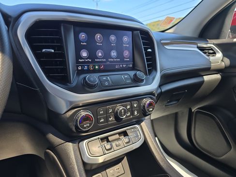 Used 2023 GMC Acadia SLE w/ Driver Convenience Package image 25