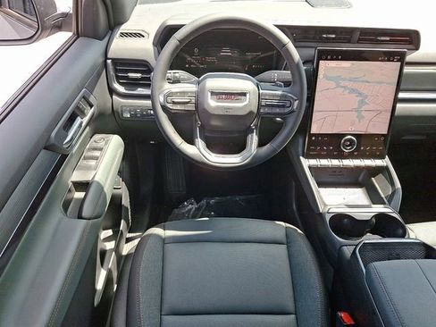 New 2026 GMC Terrain AT4 w/ Convenience Package III image 7