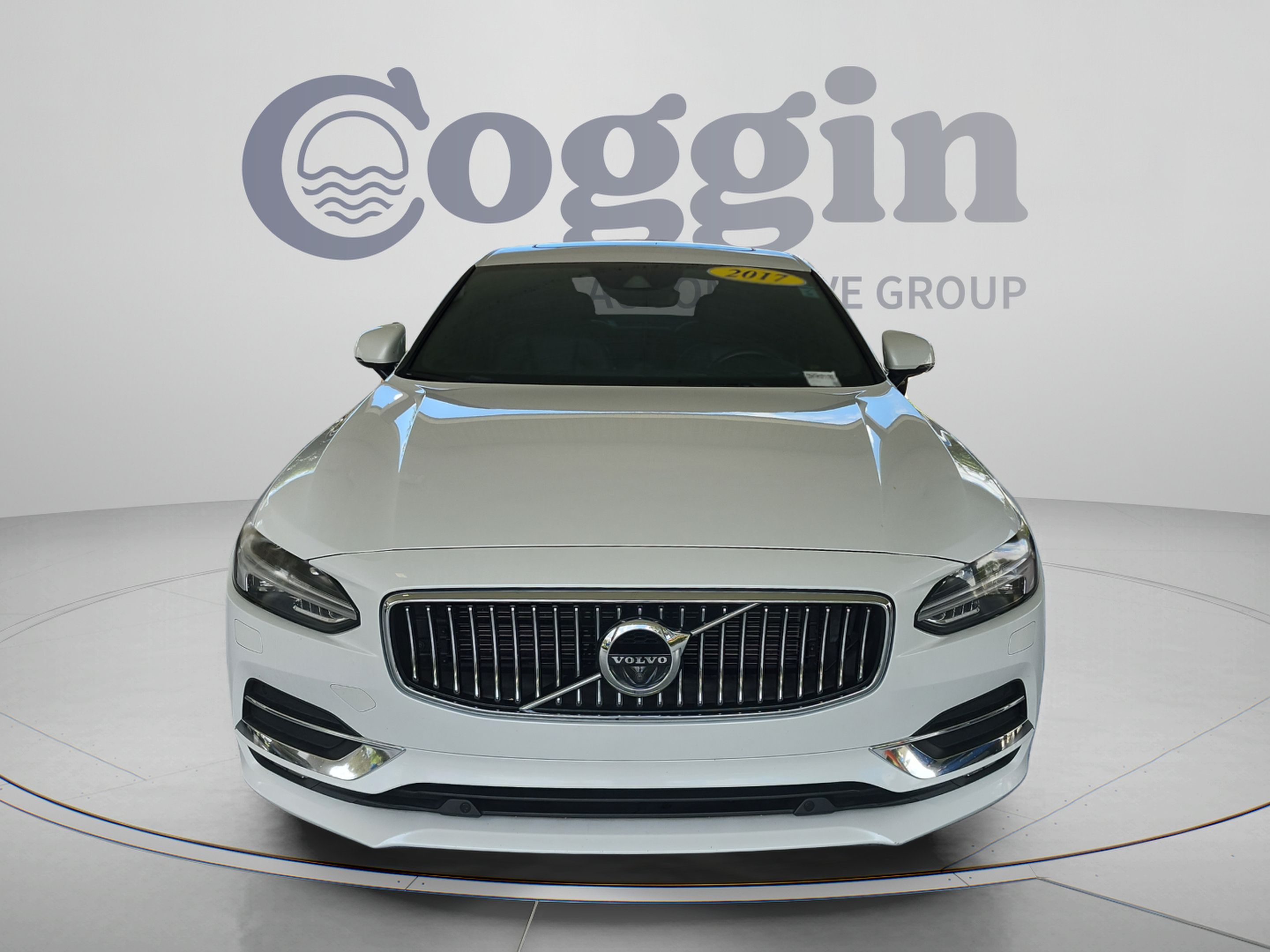Used 2017 Volvo S90 T5 Inscription w/ Vision Package FWD image 9