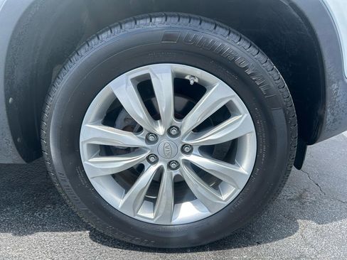 Used 2011 Kia Sorento EX FWD image 34