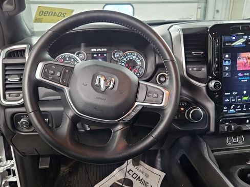 Used 2024 RAM 2500 Big Horn w/ Night Edition AWD/4WD image 9
