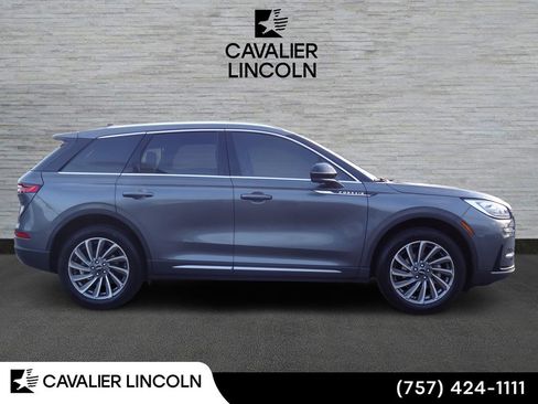 Used 2023 Lincoln Corsair Reserve w/ Equipment Group 201A AWD/4WD image 2