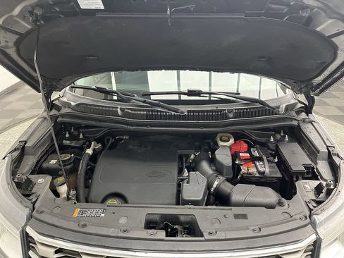 Used 2016 Ford Explorer XLT image 26