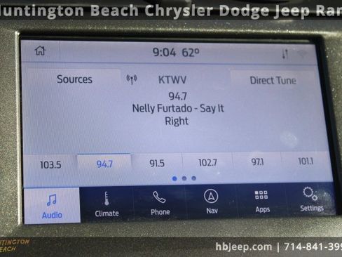 Used 2020 Ford Fusion SE image 21