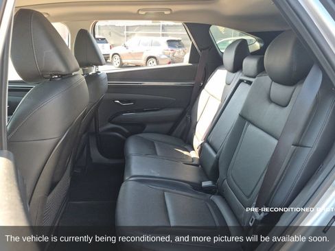 Used 2023 Hyundai Tucson Limited FWD image 12