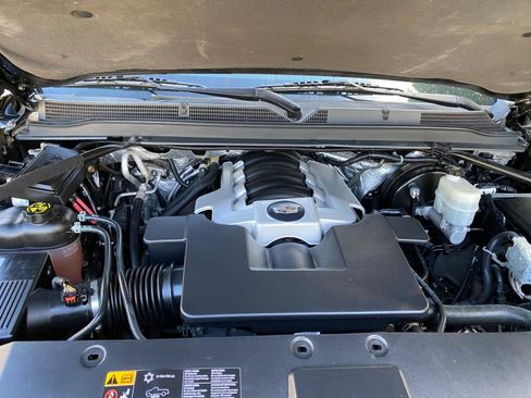 Used 2016 Cadillac Escalade 4WD image 15