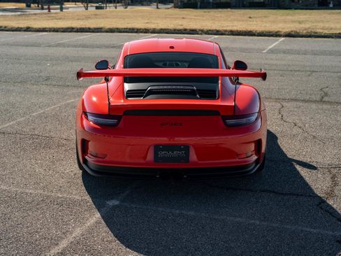 Used 2016 Porsche 911 GT3 RS image 6