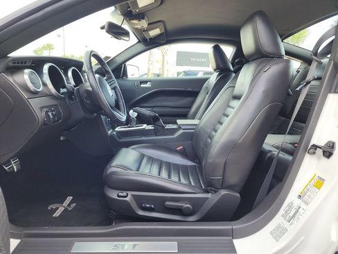 Used 2008 Ford Mustang Shelby GT500 RWD image 17