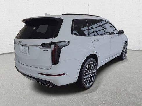 Certified 2024 Cadillac XT6 Sport w/ Platinum Package image 5