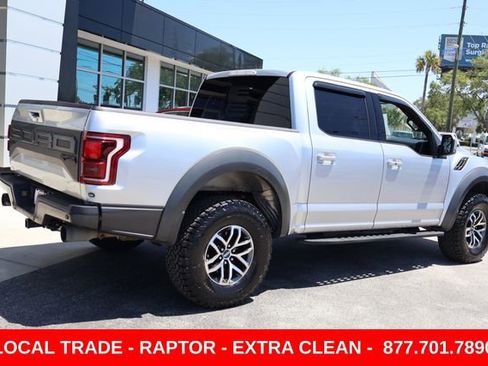 Used 2019 Ford F150 Raptor w/ Equipment Group 802A Luxury AWD/4WD image 9
