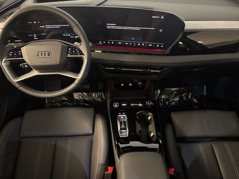 New 2025 Audi Q6 e-tron Premium Plus image 12