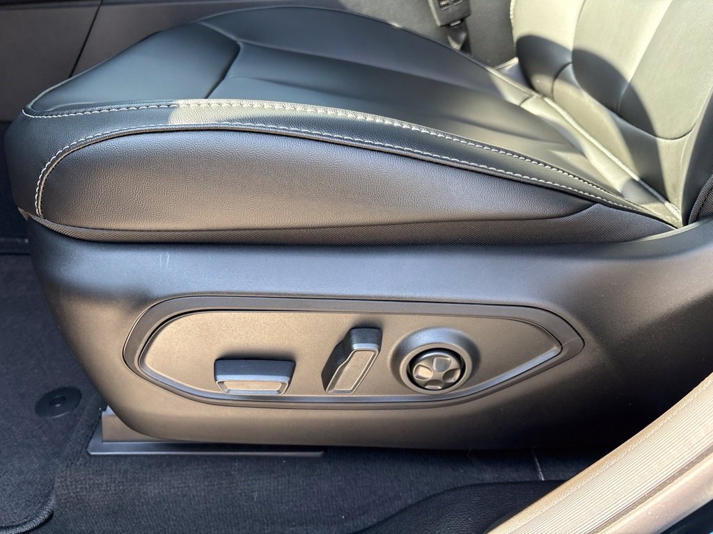 New 2027 Jeep Grand Cherokee Limited AWD/4WD image 15