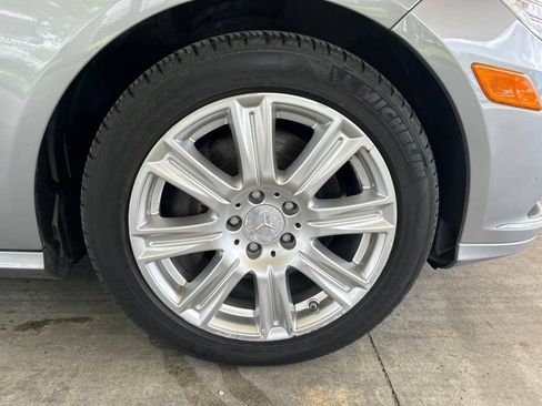 Used 2012 Mercedes-Benz E 350 Sedan image 22