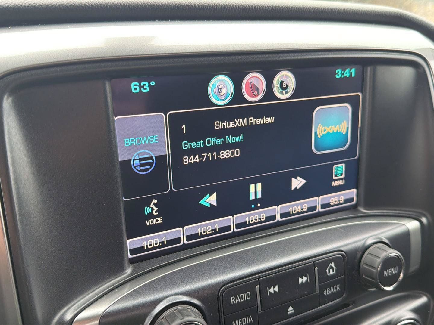 Used 2015 Chevrolet Silverado 1500 LT w/ All Star Edition AWD/4WD image 5
