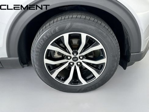 Used 2022 Ford Explorer ST-Line AWD/4WD image 40