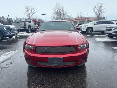 Used 2010 Ford Mustang Premium image 3