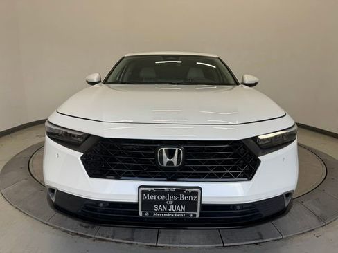 Used 2023 Honda Accord Touring image 13