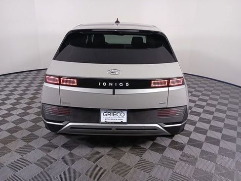 Used 2022 Hyundai Ioniq 5 SE w/ Cargo Package image 6