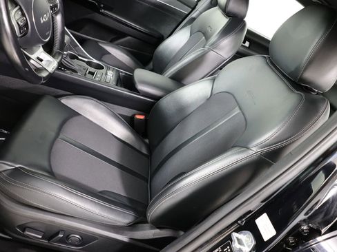 Used 2023 Kia K5 GT-Line w/ GT-Line Premium Package FWD image 9