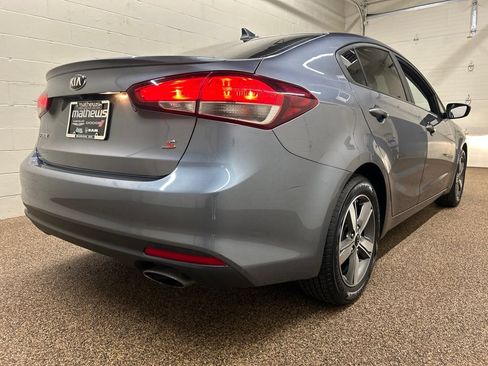 Used 2018 Kia Forte S FWD image 2