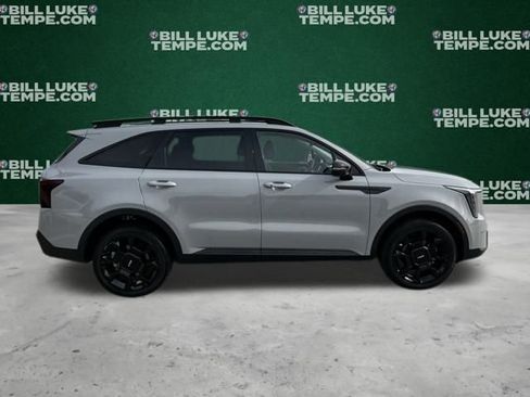 Used 2024 Kia Sorento X-Line EX image 3