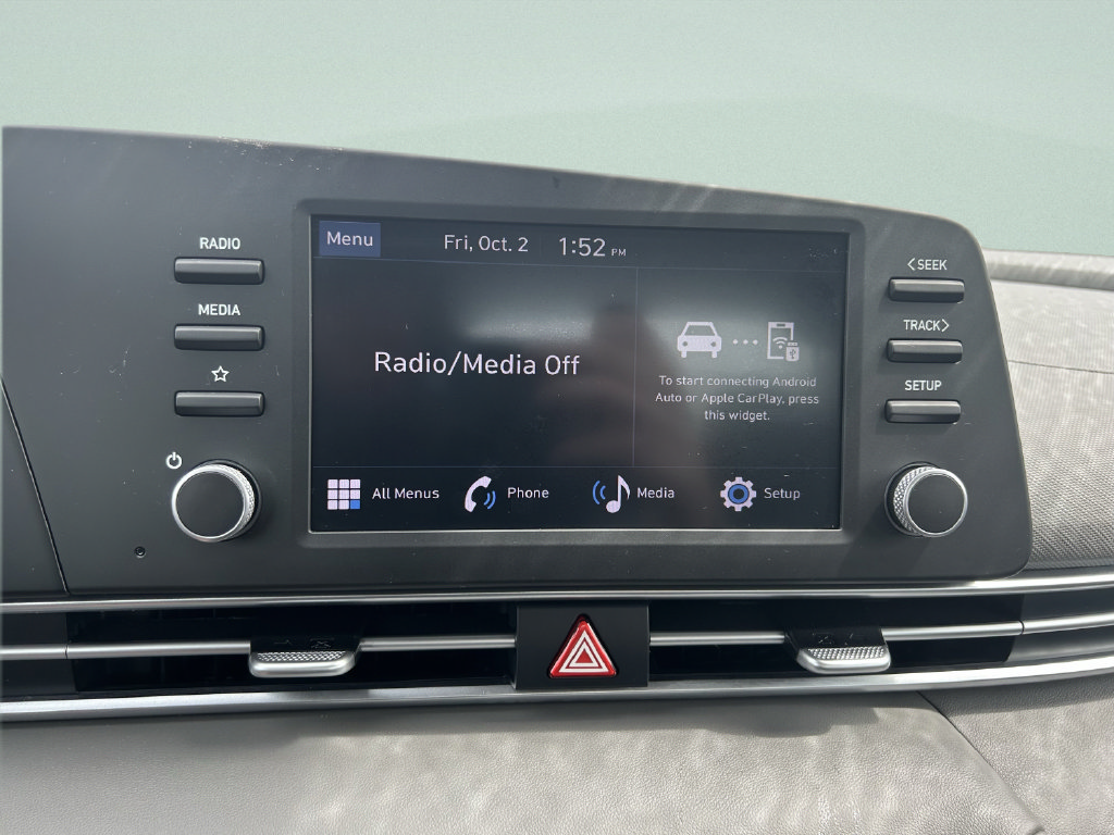 New 2026 Hyundai Elantra SE FWD image 24