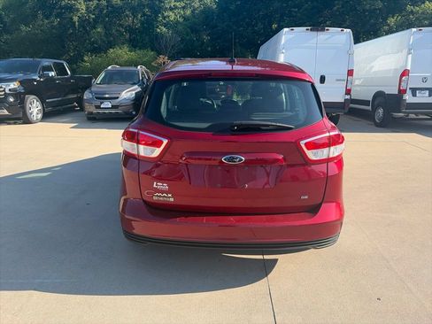 Used 2017 Ford C-MAX Energi SE w/ Equipment Group 402A FWD image 7
