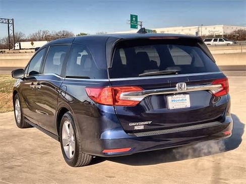 Used 2018 Honda Odyssey EX image 5