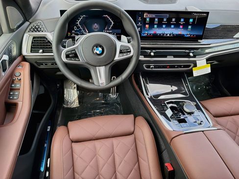 New 2027 BMW X7 xDrive40i w/ M Sport Package AWD/4WD image 18