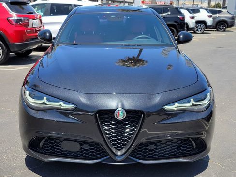 Used 2024 Alfa Romeo Giulia Veloce RWD image 33