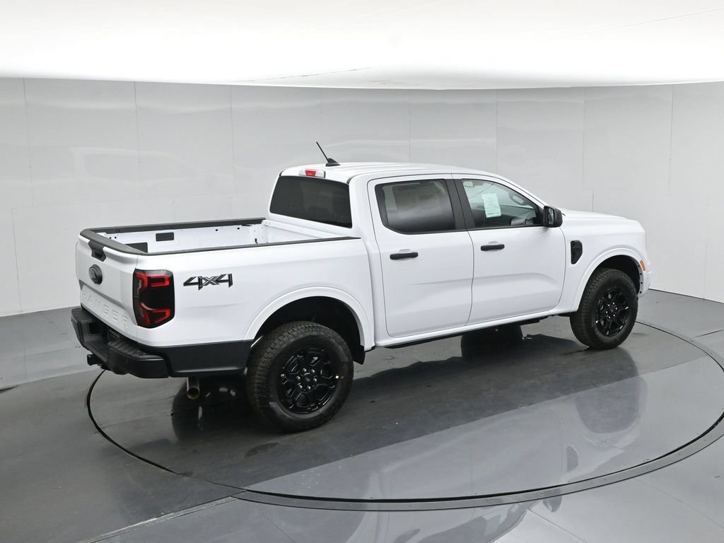 New 2026 Ford Ranger XLT w/ Black Appearance Package AWD/4WD image 37