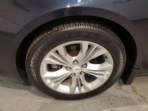 Used 2014 Chevrolet Impala LT w/ Convenience Package image 28