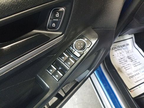 Used 2022 Ford Escape SE AWD/4WD image 13