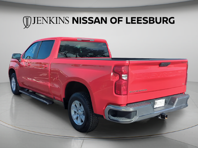 Used 2024 Chevrolet Silverado 1500 LT w/ Protection Package RWD image 6