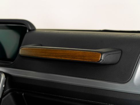 Used 2024 Mercedes-Benz G 550 G 550 image 56