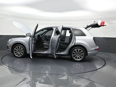 Used 2018 Audi Q7 3.0T Premium Plus w/ Premium Plus Package image 33